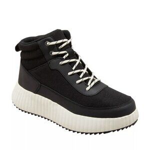 Universal Thread Shyla Platform Hiker Boots Black Women Size 8 Water Repellent